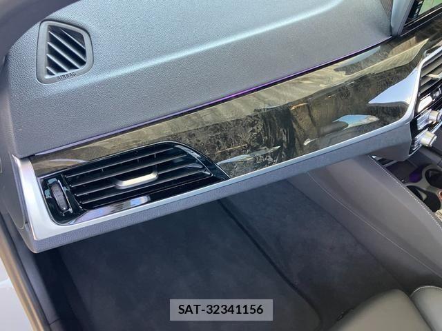 Bmw 5 SERIES 2021-05 8353975-22