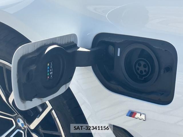 Bmw 5 SERIES 2021-05 8353975-8
