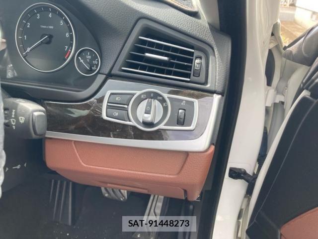 Bmw 5 SERIES 2010-08 8353977-11