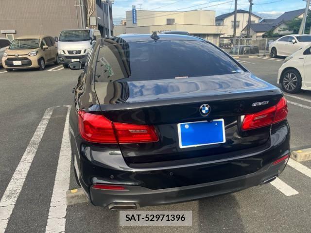 Bmw 5 SERIES 2018-08 8364937-3