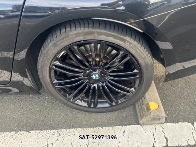 Bmw 5 SERIES 2018-08 8364937-4
