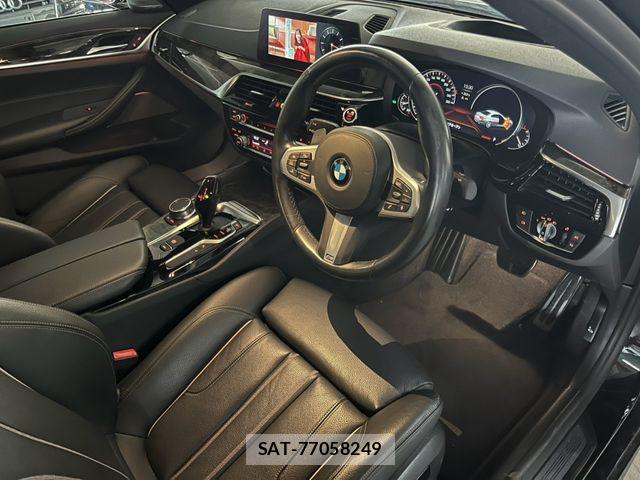 Bmw 5 SERIES 2018-07 8364939-1