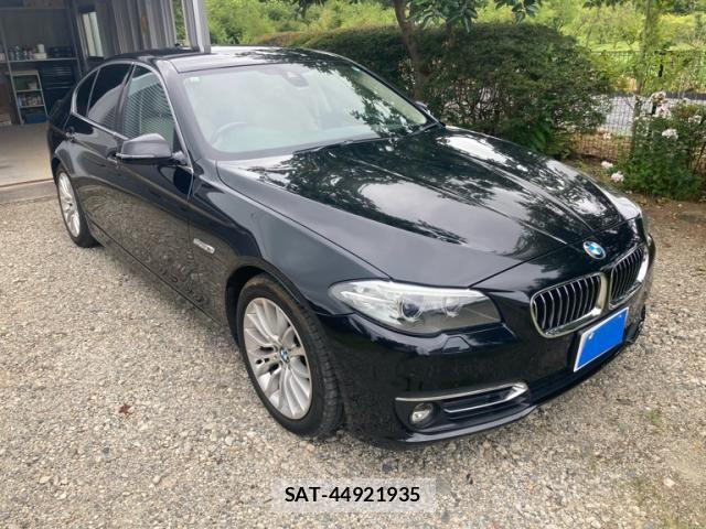 Bmw 5 SERIES 2015-11 8371468-1