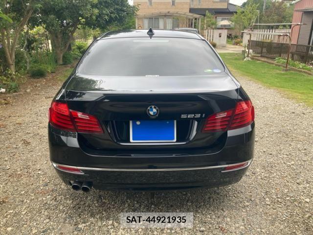 Bmw 5 SERIES 2015-11 8371468-4
