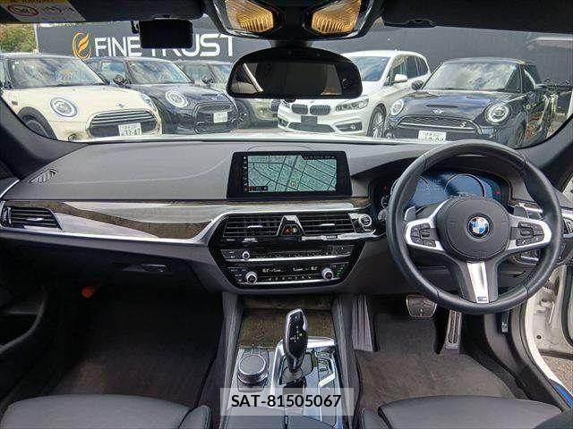 Bmw 5 SERIES 2017-11 8411411-2