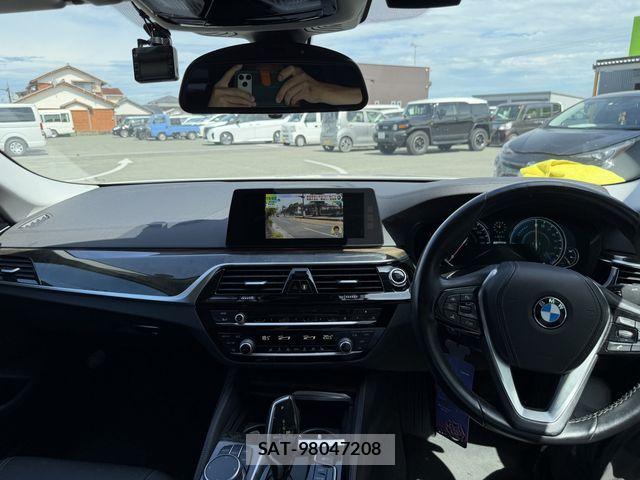 Bmw 5 SERIES 2018-09 8411413-19