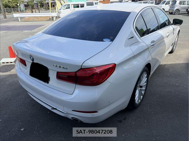 Bmw 5 SERIES 2018-09 8411413-2