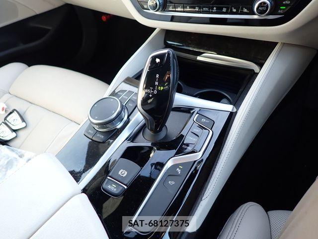 Bmw 5 SERIES 2017-09 8523749-18