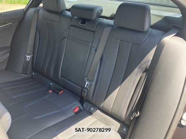 Bmw 5 SERIES 2023-06 8523748-11