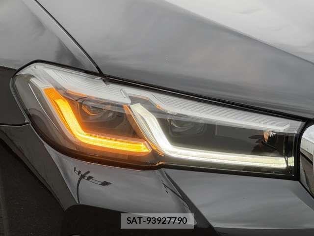 Bmw 5 SERIES 2022-12 8523751-9