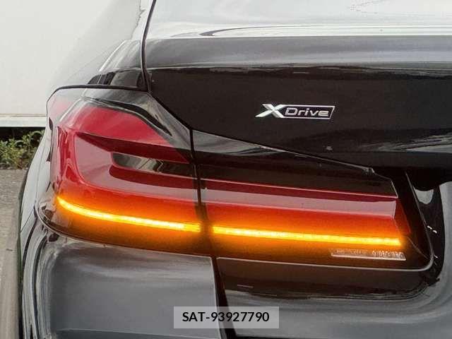 Bmw 5 SERIES 2022-12 8523751-12