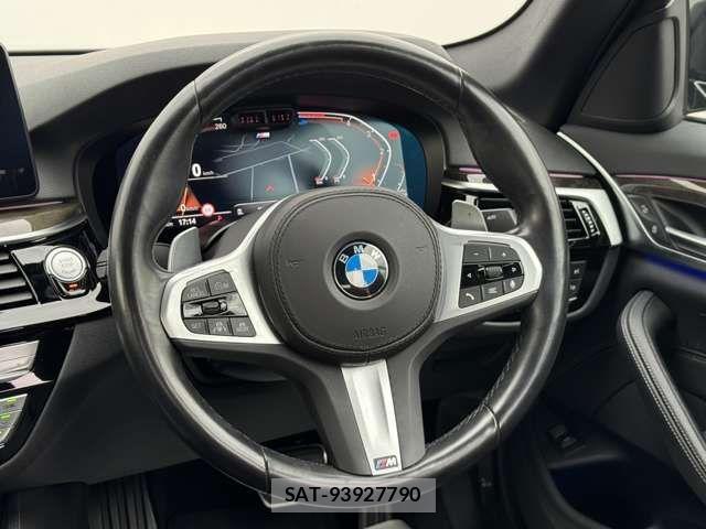 Bmw 5 SERIES 2022-12 8523751-13