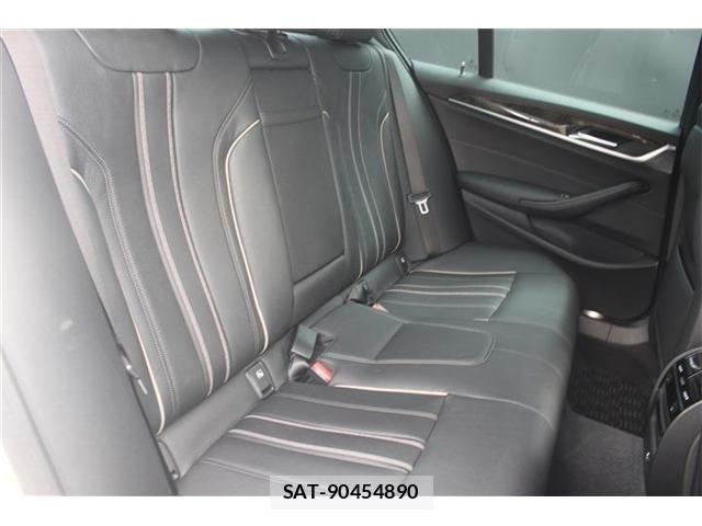 Bmw 5 SERIES 2019-05 8561275-15