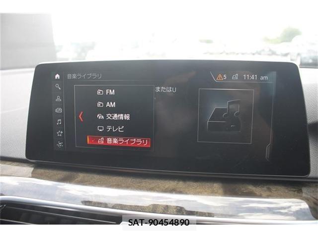 Bmw 5 SERIES 2019-05 8561275-3