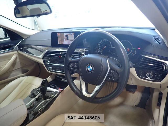 Bmw 5 SERIES 2017-09 8625987-1