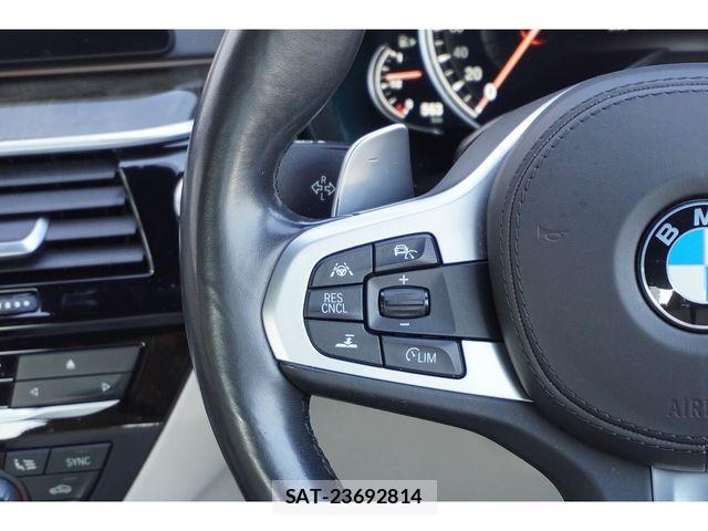 Bmw 5 SERIES 2017-05 8665858-25
