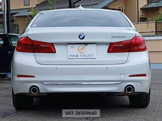 Bmw 5 SERIES 2017-11 8658209-17