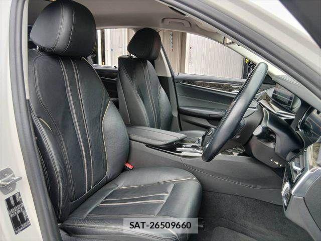 Bmw 5 SERIES 2017-11 8658209-6