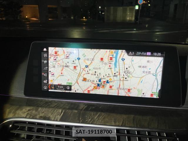 Bmw 5 SERIES 2017-12 8740877-13