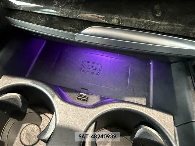 Bmw 5 SERIES 2018-03 8740875-4