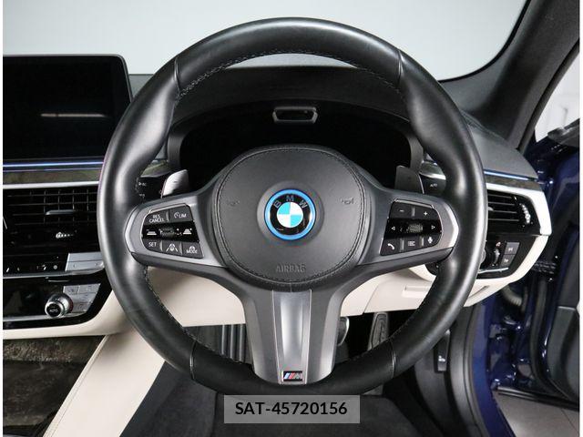 Bmw 5 SERIES 2022-06 8740869-9