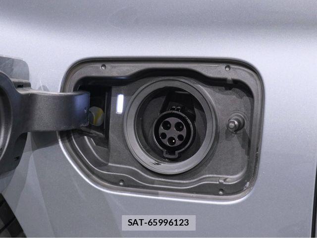 Bmw 5 SERIES 2023-06 8740868-23