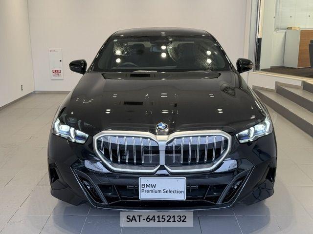 Bmw 5 SERIES 2025-12 8740864-1