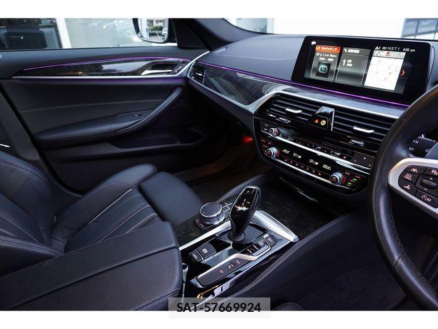 Bmw 5 SERIES 2017-08 8740874-11