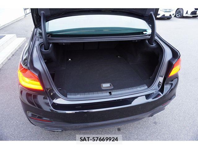 Bmw 5 SERIES 2017-08 8740874-7