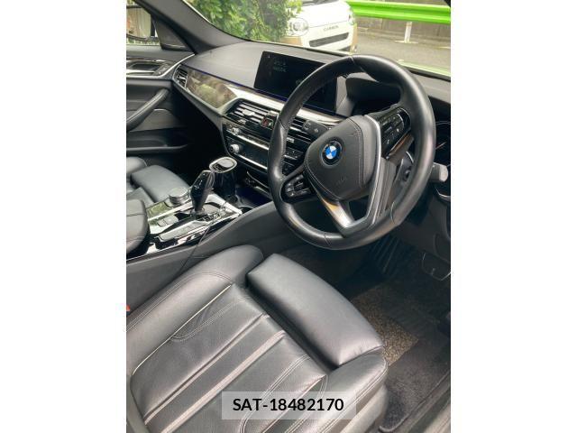 Bmw 5 SERIES 2019-11 8740873-9