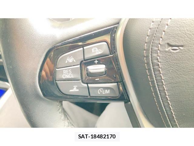 Bmw 5 SERIES 2019-11 8740873-17