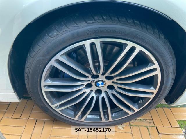 Bmw 5 SERIES 2019-11 8740873-7