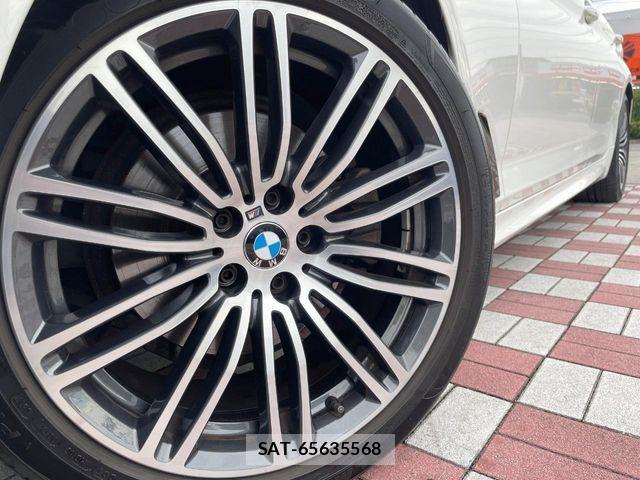 Bmw 5 SERIES 2017-08 8779617-11