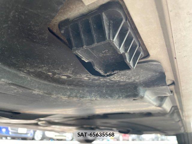 Bmw 5 SERIES 2017-08 8779617-19