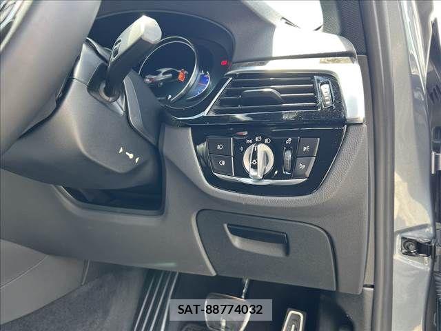 Bmw 5 SERIES 2019-01 8779618-14