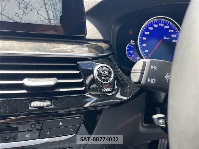 Bmw 5 SERIES 2019-01 8779618-16