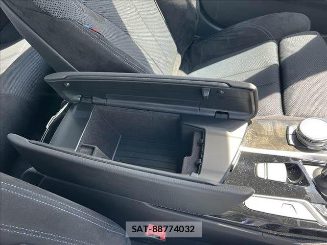 Bmw 5 SERIES 2019-01 8779618-18