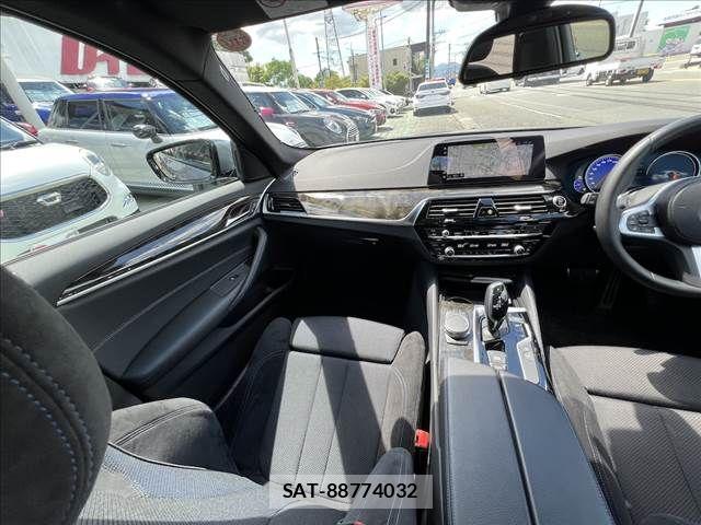 Bmw 5 SERIES 2019-01 8779618-26