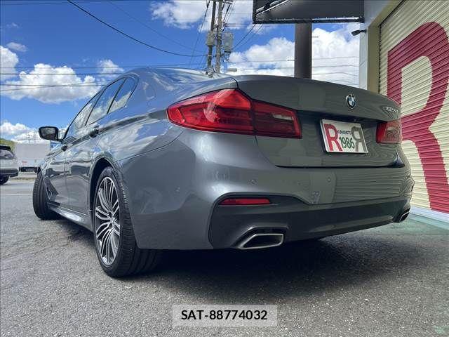 Bmw 5 SERIES 2019-01 8779618-4