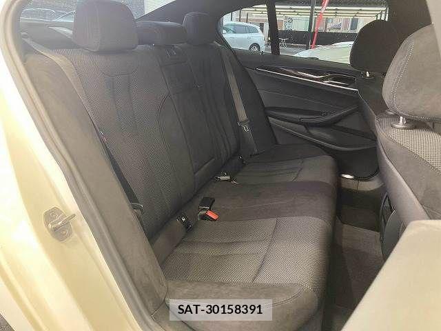 Bmw 5 SERIES 2017-07 8795383-11
