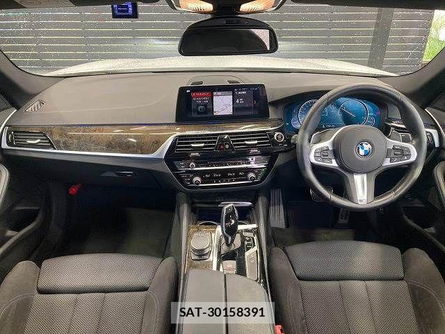 Bmw 5 SERIES 2017-07 8795383-1