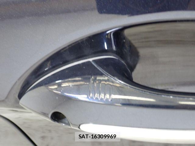 Bmw 5 SERIES 2013-06 8795381-11