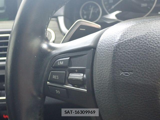 Bmw 5 SERIES 2013-06 8795381-17