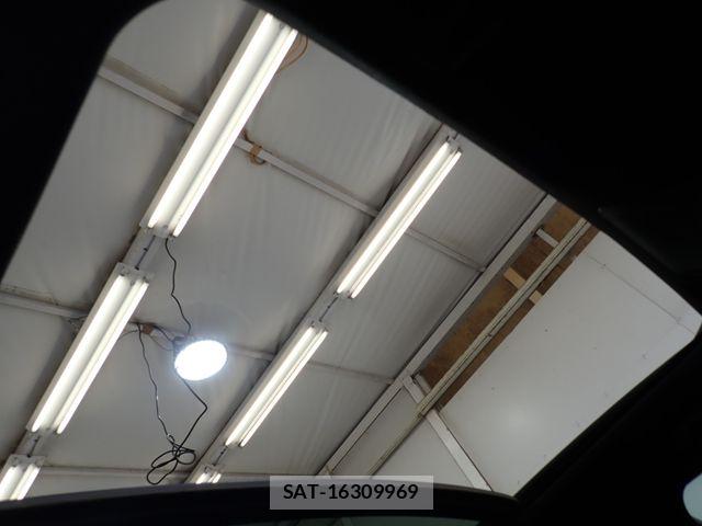 Bmw 5 SERIES 2013-06 8795381-22