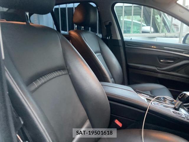 Bmw 5 SERIES 2016-03 8828034-10
