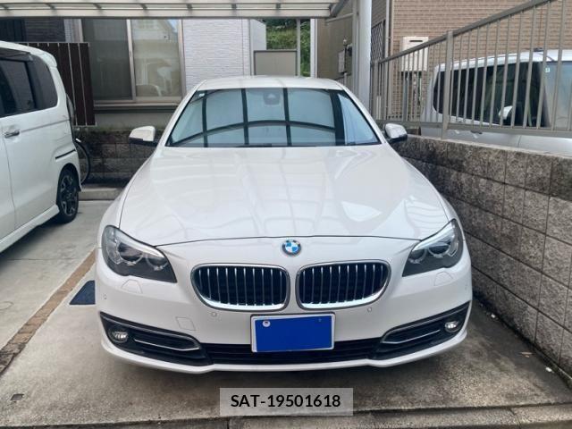 Bmw 5 SERIES 2016-03 8828034-1