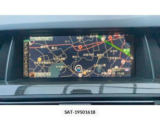 Bmw 5 SERIES 2016-03 8828034-22