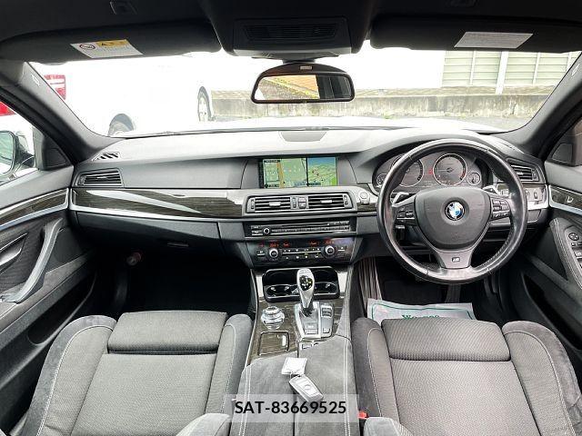 Bmw 5 SERIES 2013-03 8828035-1