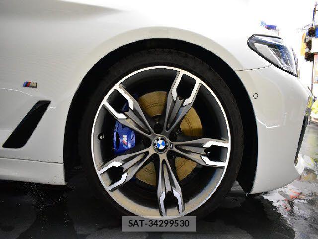Bmw 5 SERIES 2023-07 8878864-10