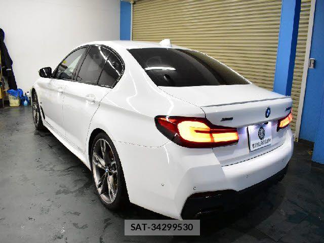 Bmw 5 SERIES 2023-07 8878864-2